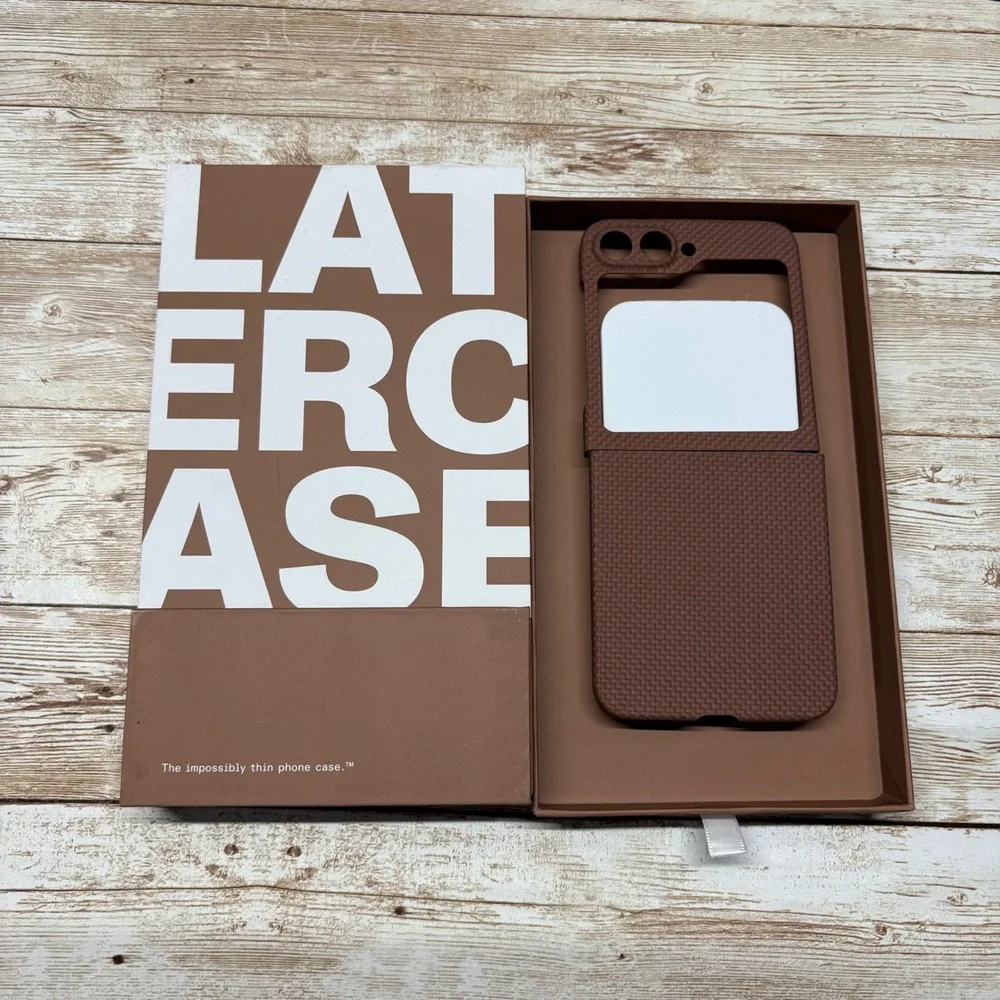 Latercase Galaxy Z Flip 6 Coffee Phone Case‎ Impossibly Thin New Open Box
